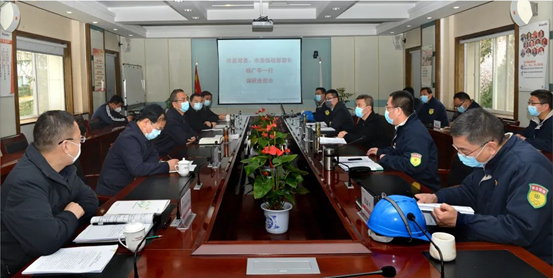 西安市委常委、市委统战部部长杨广亭深入尊龙凯时实地调研指导疫情防控及复工复产事情